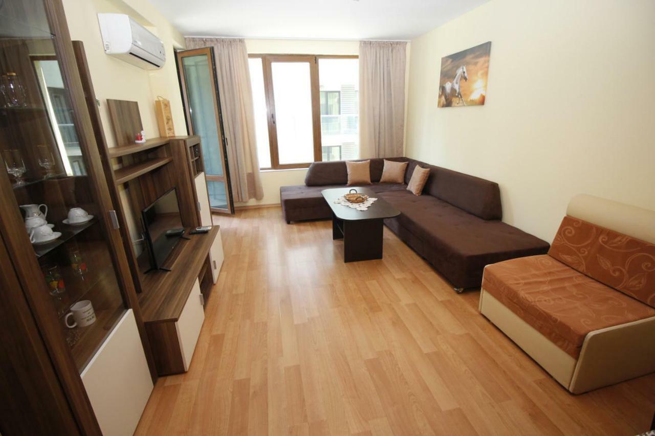 Apartment Rosi Pomorie Extérieur photo