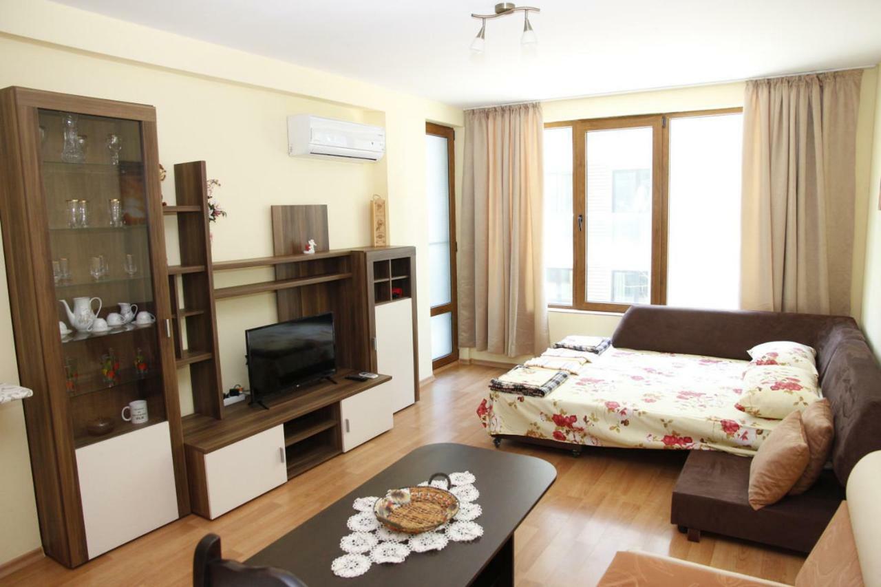 Apartment Rosi Pomorie Extérieur photo